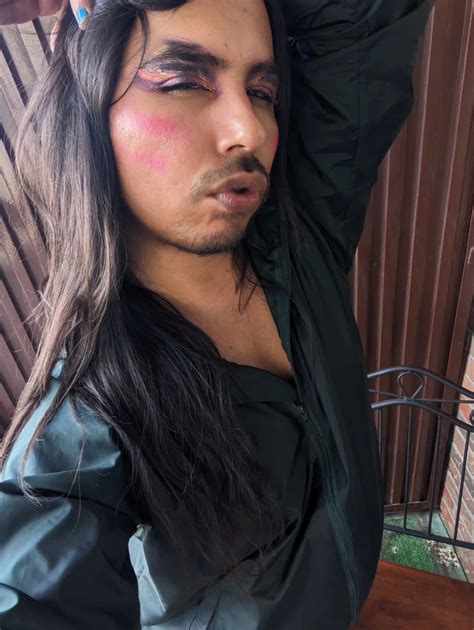 @gayforfans .